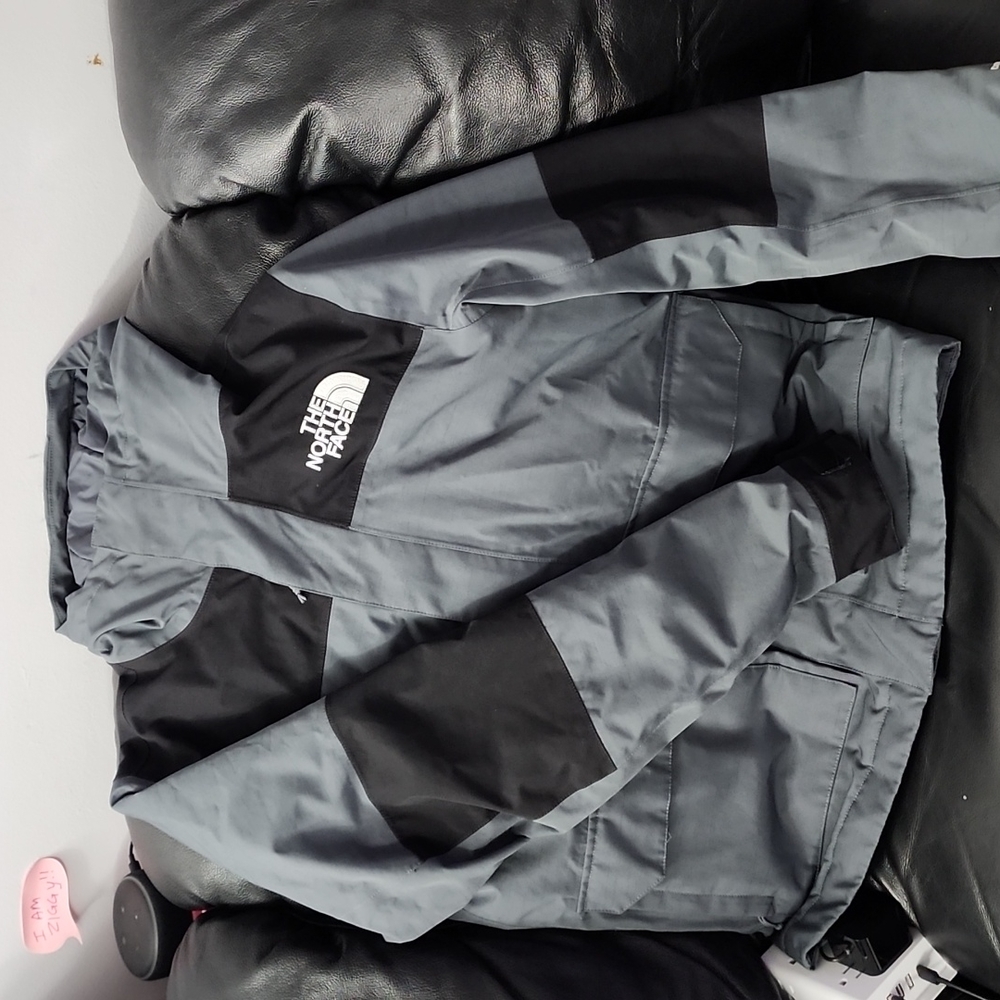 The North Face Men's Cypress Insulated Jacket - Picture 3 of 7